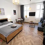 Inside - Centrum * Бельско-Бяла